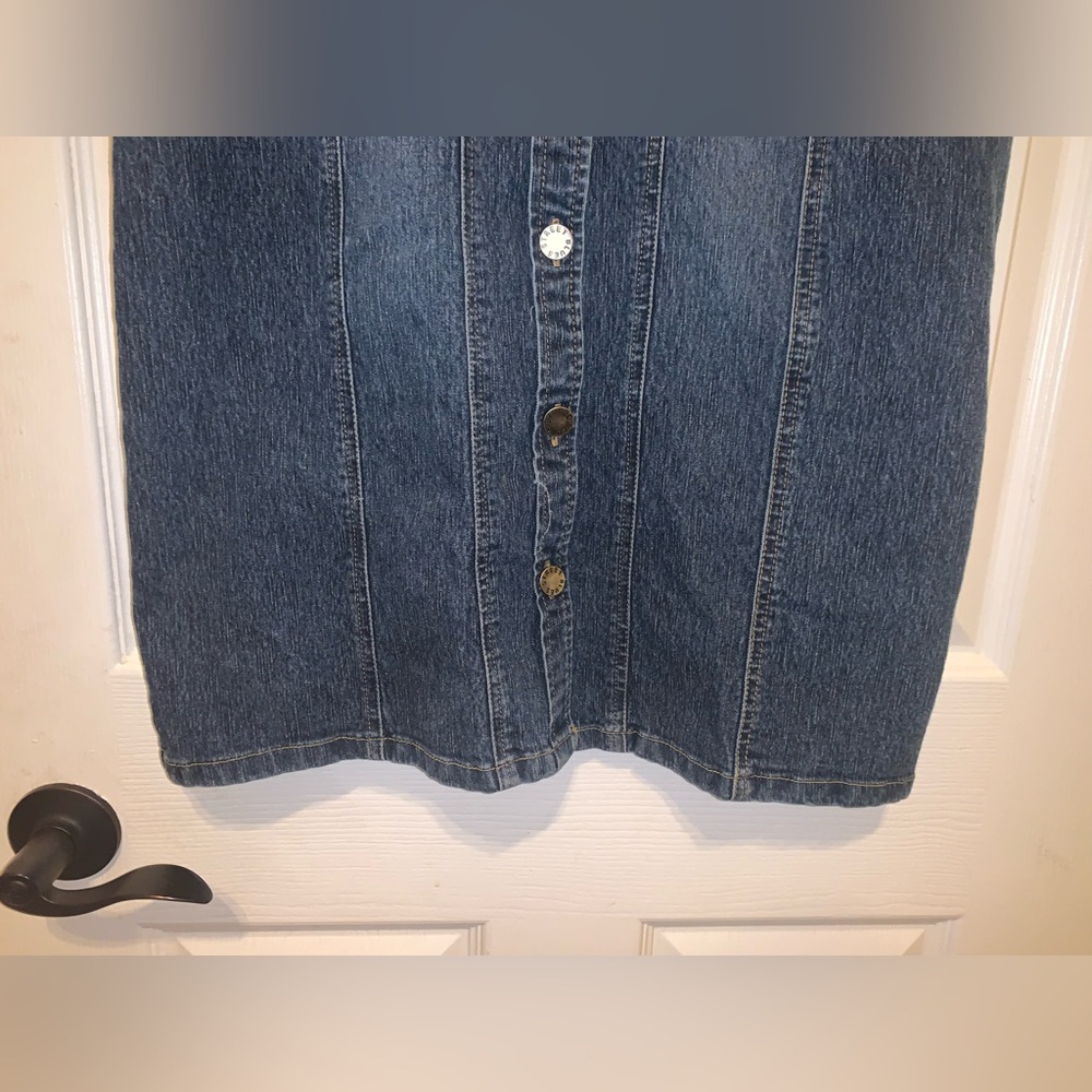 Denim Button-Down Dress - Picture 5 of 7